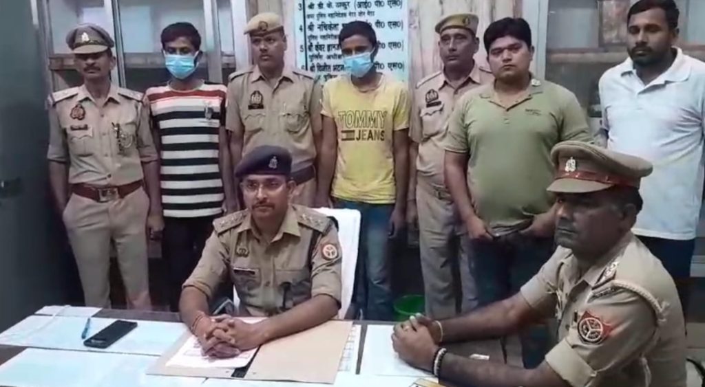 पुलिस ने किया दो चोरों को गिरफ्तार