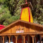 चारधाम यात्रा का अंतिम दौर: श्रद्धालुओं की संख्या पंद्रह लाख पार