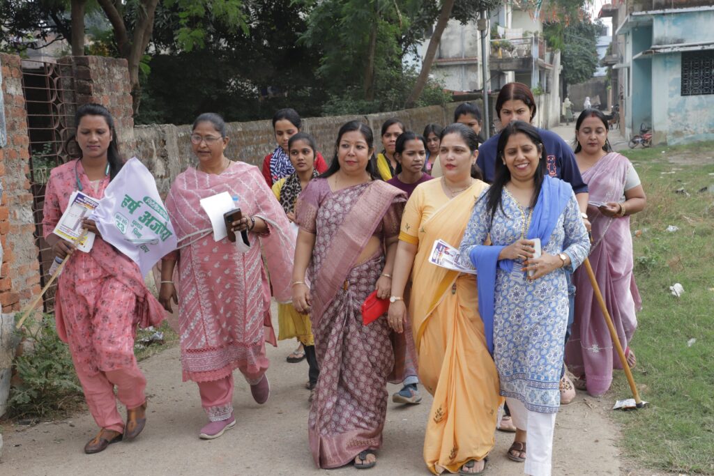 निर्दलीय प्रत्याशी हर्ष अजमेरा की धर्मपत्नी प्रीति जैन ने किया जनसंपर्क, मांगा जनता का समर्थन,क्षेत्र के विकास का दिया भरोसा। यह चुनाव सिर्फ एक व्यक्ति का नहीं, बल्कि पूरे क्षेत्र के विकास और परिवर्तन का चुनाव है। आपका समर्थन हमारे लिए शक्ति है :– प्रीति जैन।