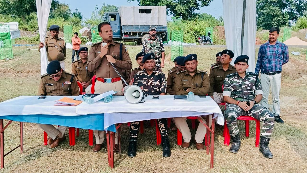 पुलिस अधीक्षक ने वज्रगृह सह…