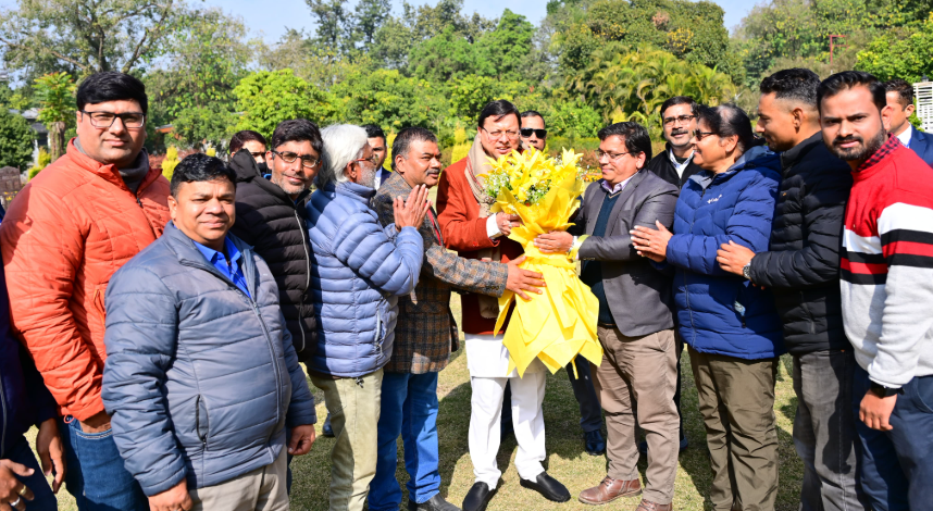 उत्तरांचल प्रेस क्लब की नव निर्वाचित कार्यकारिणी के सदस्यों ने मुख्यमंत्री से की भेंट