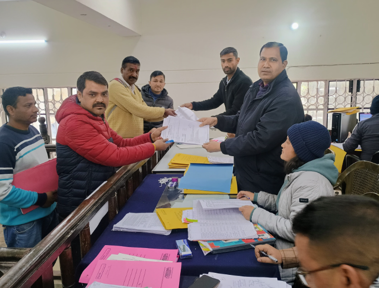 निकाय चुनाव के अंतिम दिन भी हुआ नामांकन