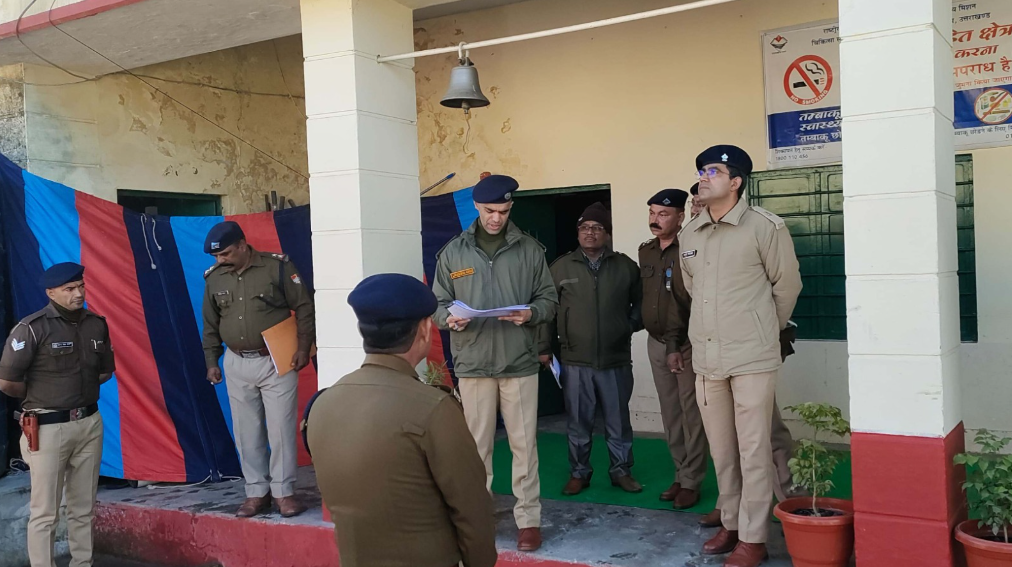 वरिष्ठ पुलिस अधीक्षक पौड़ी द्वारा किया गया फायर स्टेशन पौड़ी का वार्षिक निरीक्षण